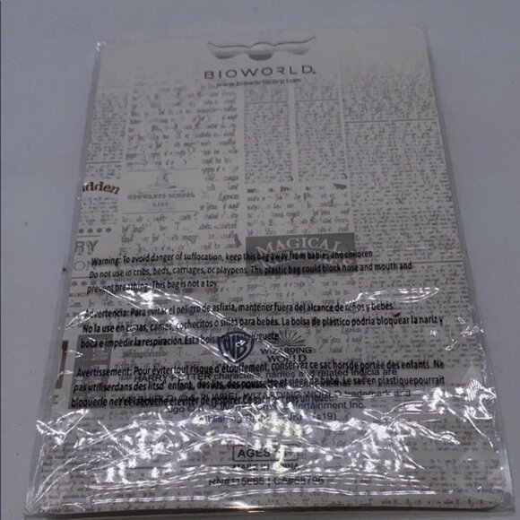 Harry Potter Warner Bros. Red and Yellow Iron-On Patch - Picture 4 of 7